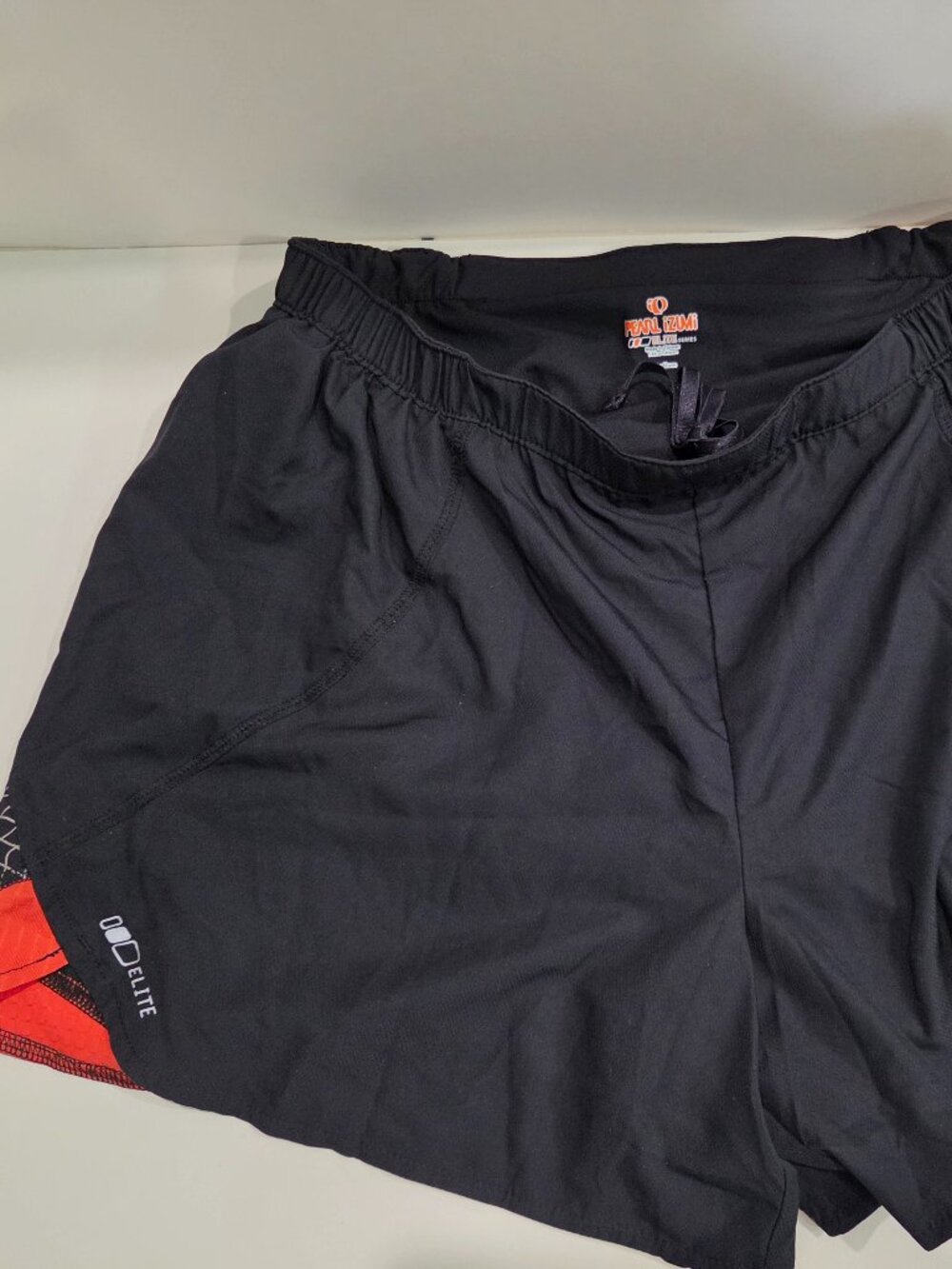 Pearl Izumi men's Medium Black/Orange Infinity Elite Shorts NWT Retail $45